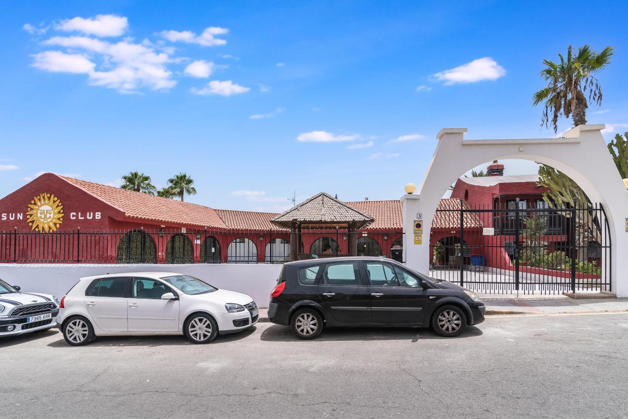 Apartamento Sun Club Bahia Feliz
